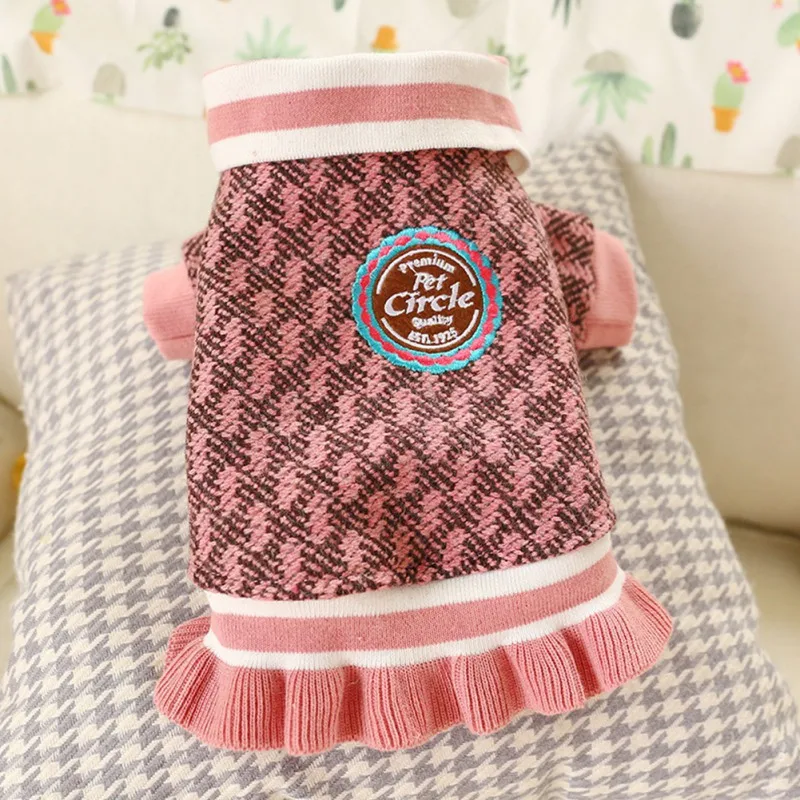 Pet Female Dog Dresses Clothes Cute Winter Warm Woolen Polyester Short Dress Short Sleeve Soft Tops Clothing For Small Dog
Pet Female Dog Dresses Clothes Cute Winter Warm Woolen Polyester Short Dress Short Sleeve Soft Tops Clothing For Small Dog