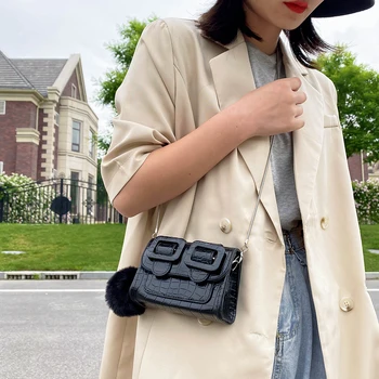 Fashion Chain Shoulder Bag Solid Color Leather Female Travel Small Handbag Purse Ladies Chain Shoulder Bag Handbags
Fashion Chain Shoulder Bag Solid Color Leather Female Travel Small Handbag Purse Ladies Chain Shoulder Bag Handbags