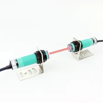 M18 infrared induction photoelectric switch sensor on-beam DC three-wire NPN 10 meters E3F-5DN1
M18 infrared induction photoelectric switch sensor on-beam DC three-wire NPN 10 meters E3F-5DN1