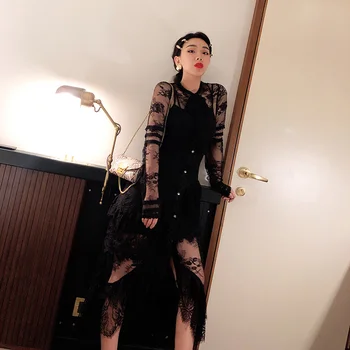 White Round Neck Long Sleeve Single-breasted Stitching Lace Hollow Woman Dress Sexy Simple Fashion 2020 Summer New M047 
White Round Neck Long Sleeve Single-breasted Stitching Lace Hollow Woman Dress Sexy Simple Fashion 2020 Summer New M047