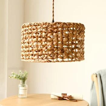 Pendant Lights Country Style Hand-Woven Seaweed Round Chandelier for Living Room
Pendant Lights Country Style Hand-Woven Seaweed Round Chandelier for Living Room