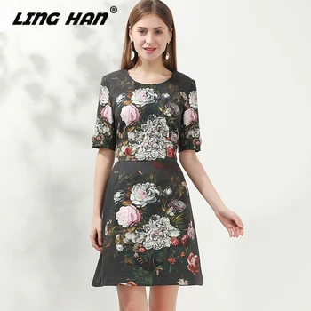 LINGHAN Fashion crystal button Mini Dress elegant rose Print Short Sleeve Party Dresses Designer Spring Summer New
LINGHAN Fashion crystal button Mini Dress elegant rose Print Short Sleeve Party Dresses Designer Spring Summer New