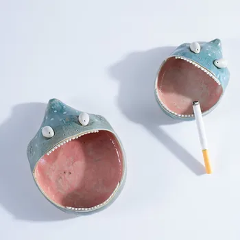 Creative personality trend cute living room car ceramic ashtray home decoration furnishing YHJ032017
Creative personality trend cute living room car ceramic ashtray home decoration furnishing YHJ032017