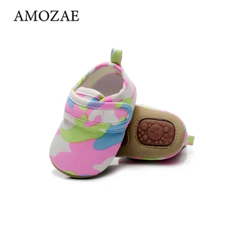 Spring and Autumn Newborn Baby Shoes Unisex Paint Graffiti Pattern The First Walker Non-slip Baby Sneaker With Rubber Sole
Spring and Autumn Newborn Baby Shoes Unisex Paint Graffiti Pattern The First Walker Non-slip Baby Sneaker With Rubber Sole
