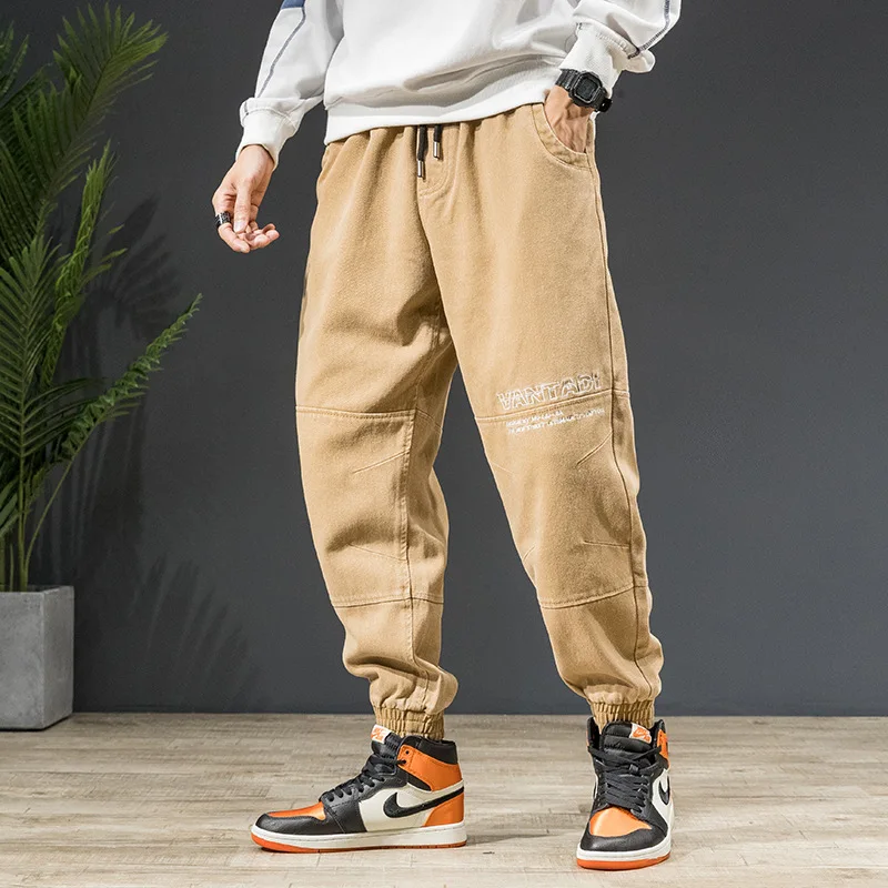 Fashion Streetwear Men Jeans Loose Fit Khaki Color Harem Jeans Men Denim Cargo Pants Korean Style Hip Hop Joggers Jeans Men
Fashion Streetwear Men Jeans Loose Fit Khaki Color Harem Jeans Men Denim Cargo Pants Korean Style Hip Hop Joggers Jeans Men