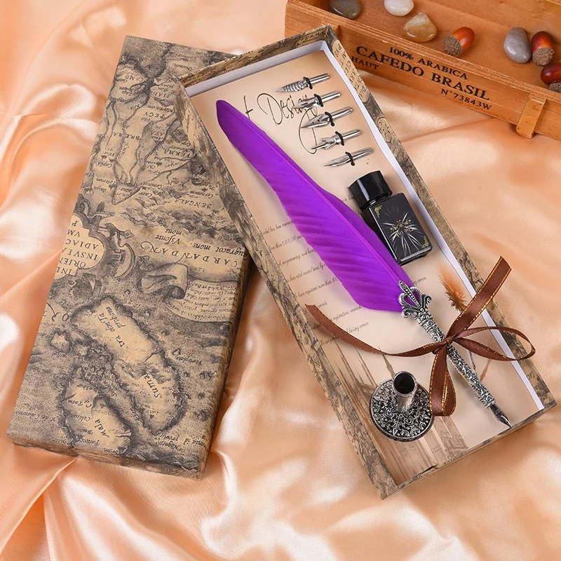 European-style British dip fountain pen retro feather pen gift box office writing student ink pen
European-style British dip fountain pen retro feather pen gift box office writing student ink pen