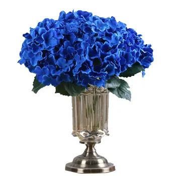 Wedding simulation flower 5 hydrangea flowers holding a bouquet of fake flowers decorated artificial flowers silk bunch festival 
Wedding simulation flower 5 hydrangea flowers holding a bouquet of fake flowers decorated artificial flowers silk bunch festival
