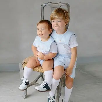 Children Boutique Clothing Brother Sister Clothes Baby Boys Girls Spanish Smocking Outfits Infant Girl Smocked Top+Pants Suit
Children Boutique Clothing Brother Sister Clothes Baby Boys Girls Spanish Smocking Outfits Infant Girl Smocked Top+Pants Suit