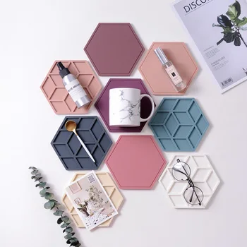 

Creative Silicone Coasters Pink Blue Placemat Table Mat Chic Hexagon Hollow Non-slip Insulated Tableware Bowl Pad Home Decor 1PC