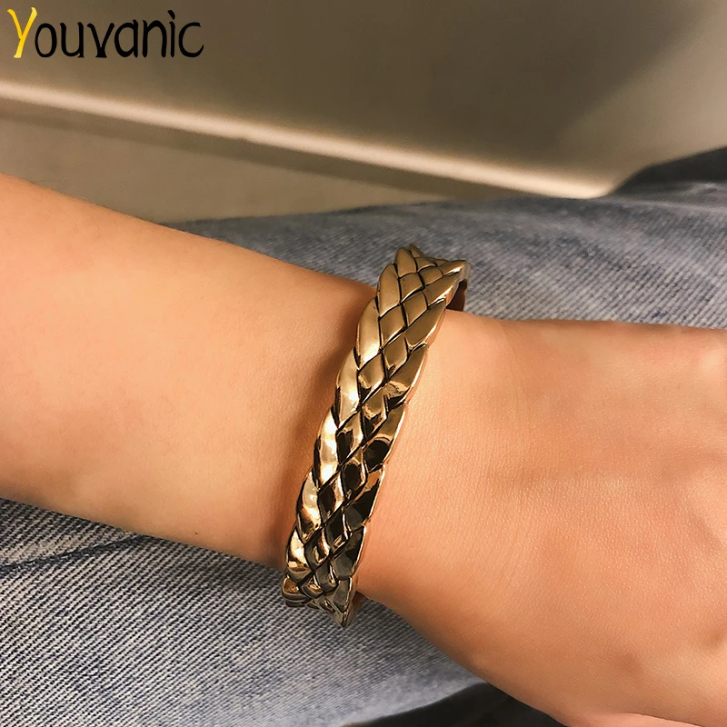 Youvanic Scale Carved Punk Rock Open Cuff Bracelet Gold Bracelets Bangles Women Wide Hip Hop Thick Bangle Bohemian Jewelry 0386
Youvanic Scale Carved Punk Rock Open Cuff Bracelet Gold Bracelets Bangles Women Wide Hip Hop Thick Bangle Bohemian Jewelry 0386