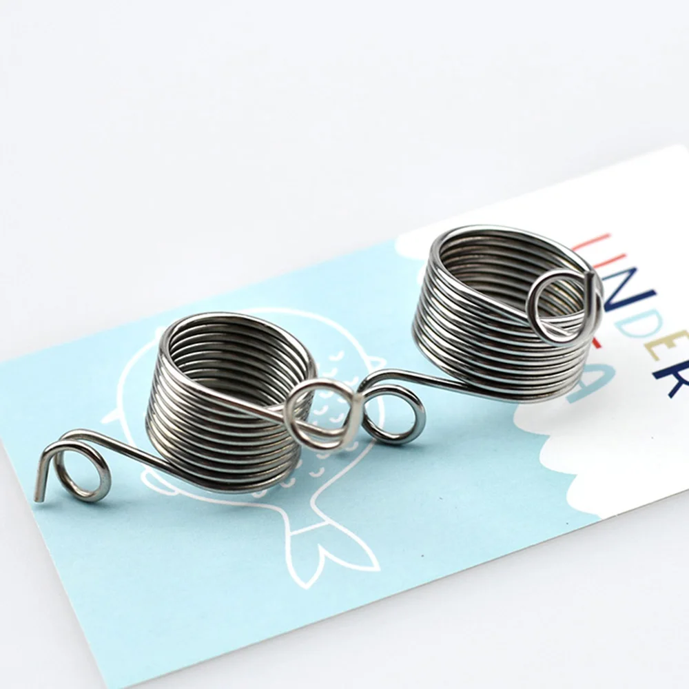 2cm Stainless Steel Knitting Thimble Yarn Spring Guides Stick Fingerhut Braided Needle Sewing Accessories Wool Weaving Tool
2cm Stainless Steel Knitting Thimble Yarn Spring Guides Stick Fingerhut Braided Needle Sewing Accessories Wool Weaving Tool