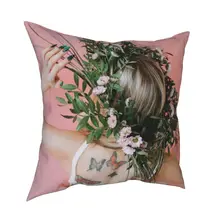 Flower wreath decorative cushion cover simple style 3D printing pillow cushion cover 45cm linen pillow cover culture
Flower wreath decorative cushion cover simple style 3D printing pillow cushion cover 45cm linen pillow cover culture