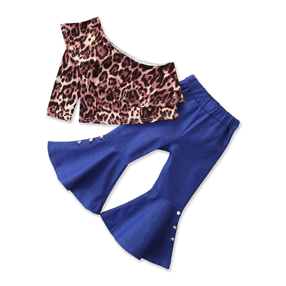 2020 Kid Baby Girls Off-Shoulder Clothes Sets 3pcs Long Sleeve Leopard Print Tops Bell-bottoms Pants Toddler Girl Spring Outfit
2020 Kid Baby Girls Off-Shoulder Clothes Sets 3pcs Long Sleeve Leopard Print Tops Bell-bottoms Pants Toddler Girl Spring Outfit