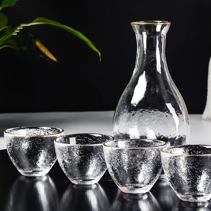 5-piece Set Sake Pot Set Wine Bottle Hip Flasks Sake Cup Wine Glass Jinbian Vodka Sake Cup Set White Wine Cup Set Bar Restaurant
5-piece Set Sake Pot Set Wine Bottle Hip Flasks Sake Cup Wine Glass Jinbian Vodka Sake Cup Set White Wine Cup Set Bar Restaurant