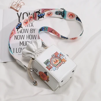 Cute little bag female 2020 new fashion fashion cartoon broadband bucket messenger bag Japanese soft sister ugly pet bag
Cute little bag female 2020 new fashion fashion cartoon broadband bucket messenger bag Japanese soft sister ugly pet bag