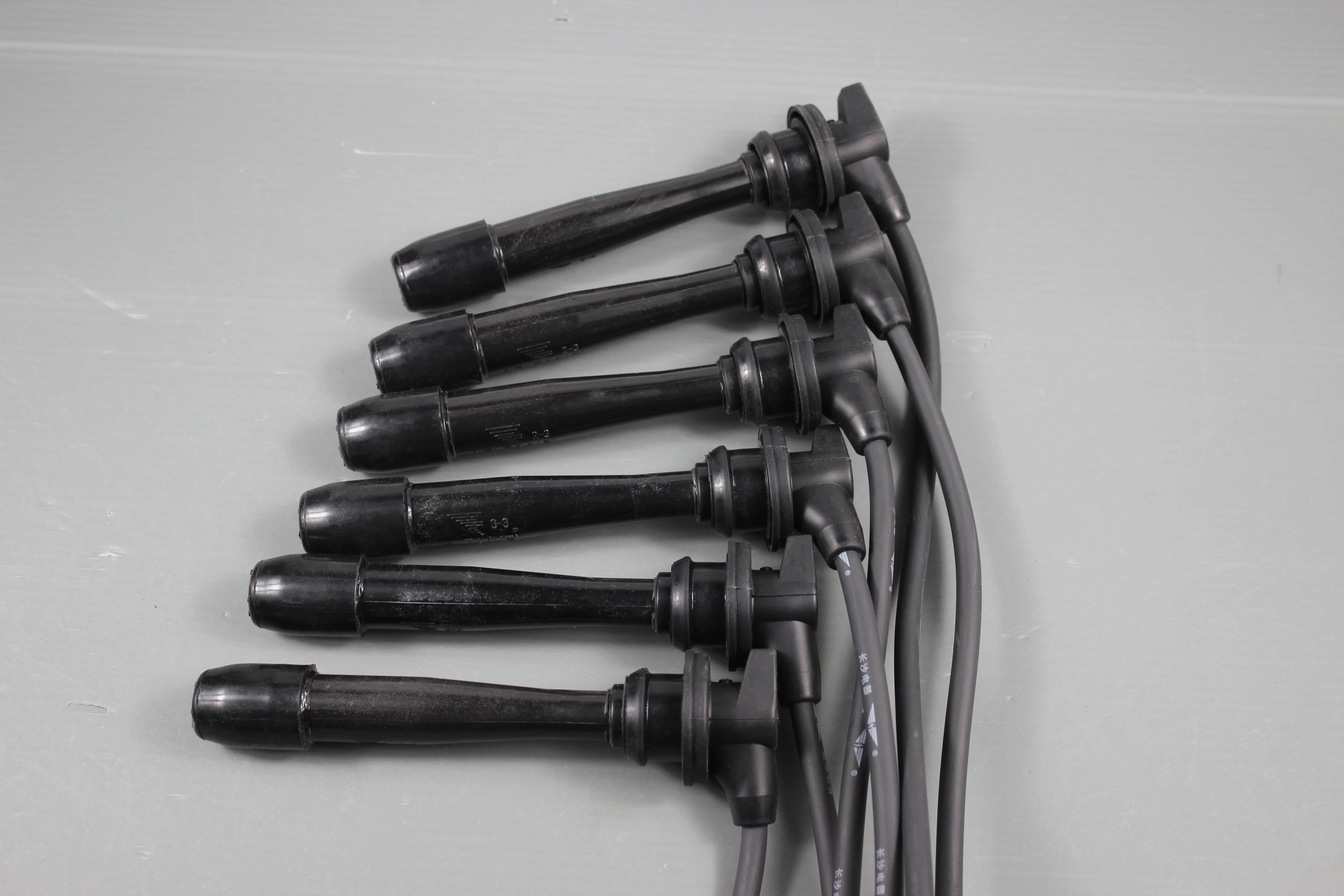 Кабель для катушек зажигания для Hyundai Tusheng 2,7, Hyundai Sonata 2,7 OE:27501-37A30 27501-37A00
Кабель для катушек зажигания для Hyundai Tusheng 2,7, Hyundai Sonata 2,7 OE:27501-37A30 27501-37A00