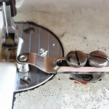1pc Industrial Sewing Flat Car Ball Near Simultaneous Car-bit KG4 Backing Locator Sewing Machine Tool And Equipment
1pc Industrial Sewing Flat Car Ball Near Simultaneous Car-bit KG4 Backing Locator Sewing Machine Tool And Equipment