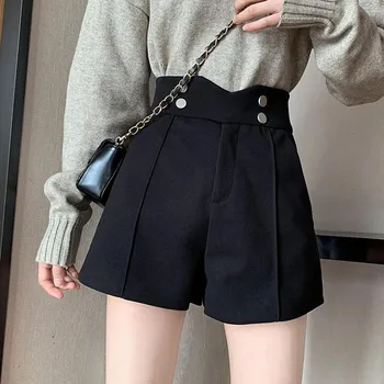 2020 Spring Autumn Shorts Women Solid Color Casual Wide Leg Pants Woolen Double Pocket Buttons High Waist Wool Shorts!
2020 Spring Autumn Shorts Women Solid Color Casual Wide Leg Pants Woolen Double Pocket Buttons High Waist Wool Shorts!