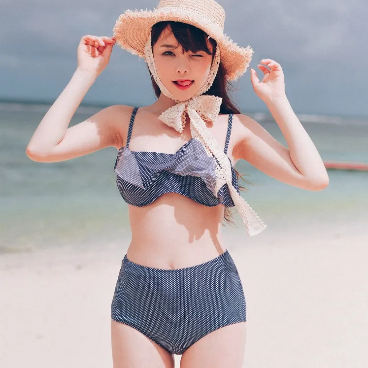 Korean Style Split Type Bikini for Small Blue Dot Swimsuit Push up Underwire Bear High-waisted Swimwear
Korean Style Split Type Bikini for Small Blue Dot Swimsuit Push up Underwire Bear High-waisted Swimwear