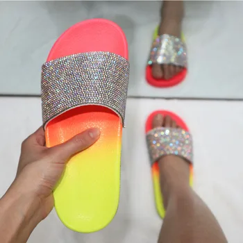 Women Slides 2020 Fashion Slippers shoes woman Platform Sandals Summer Bling Beach Slides Flip Flops Flat Shoes Chaussure Femme
Women Slides 2020 Fashion Slippers shoes woman Platform Sandals Summer Bling Beach Slides Flip Flops Flat Shoes Chaussure Femme