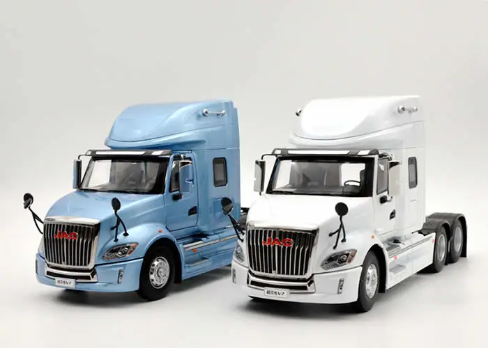 1:24 Diecast Model for JAC GALLOP V7 Truck Alloy Toy Car Miniature Collection Gifts China Brand
1:24 Diecast Model for JAC GALLOP V7 Truck Alloy Toy Car Miniature Collection Gifts China Brand