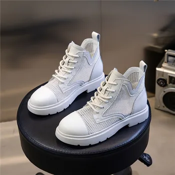 Summer 2020 New Cool Boots Female Wild Breathable Flat Bottom Martin Boots Women Mesh Casual Wear Leather Women Motorcycle Boots
Summer 2020 New Cool Boots Female Wild Breathable Flat Bottom Martin Boots Women Mesh Casual Wear Leather Women Motorcycle Boots