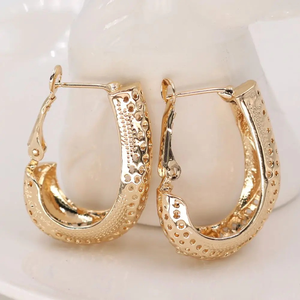 Vintage Hoop Earrings for Women Gold Filled Brand Pattern Earring Round Circle Retro Metal Geometric Earrings Trendy Jewelry
Vintage Hoop Earrings for Women Gold Filled Brand Pattern Earring Round Circle Retro Metal Geometric Earrings Trendy Jewelry