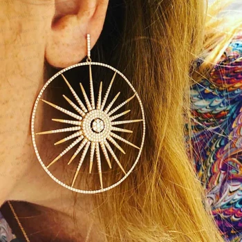 missvikki 2020 New Noble Luxury Hot Round Big Pendant Earrings For Women Bridal Wedding Girl Daily Surper Jewelry High Quality
missvikki 2020 New Noble Luxury Hot Round Big Pendant Earrings For Women Bridal Wedding Girl Daily Surper Jewelry High Quality