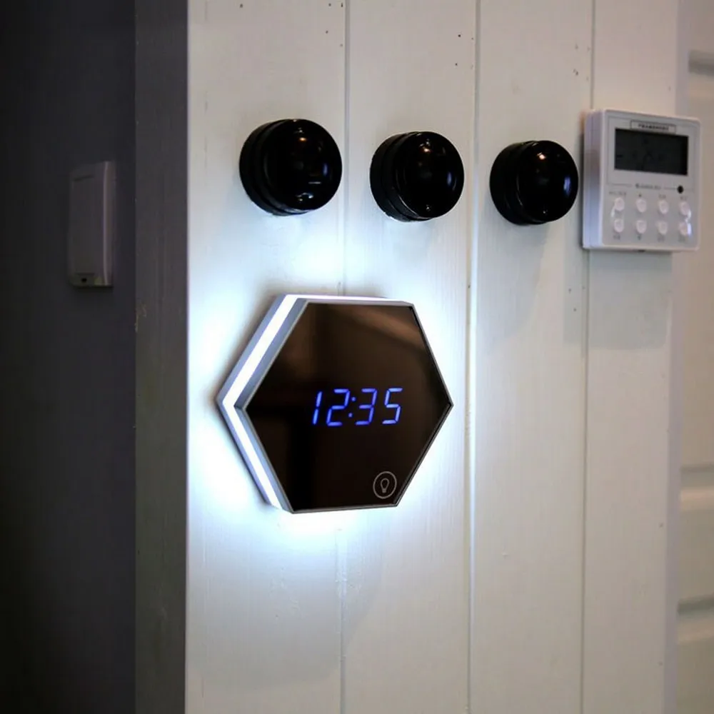 LED Mirror Alarm Clock Digital Snooze Table Clock Wake Up Light Electronic Large Time Temperature Display Home Decoration Clock
LED Mirror Alarm Clock Digital Snooze Table Clock Wake Up Light Electronic Large Time Temperature Display Home Decoration Clock