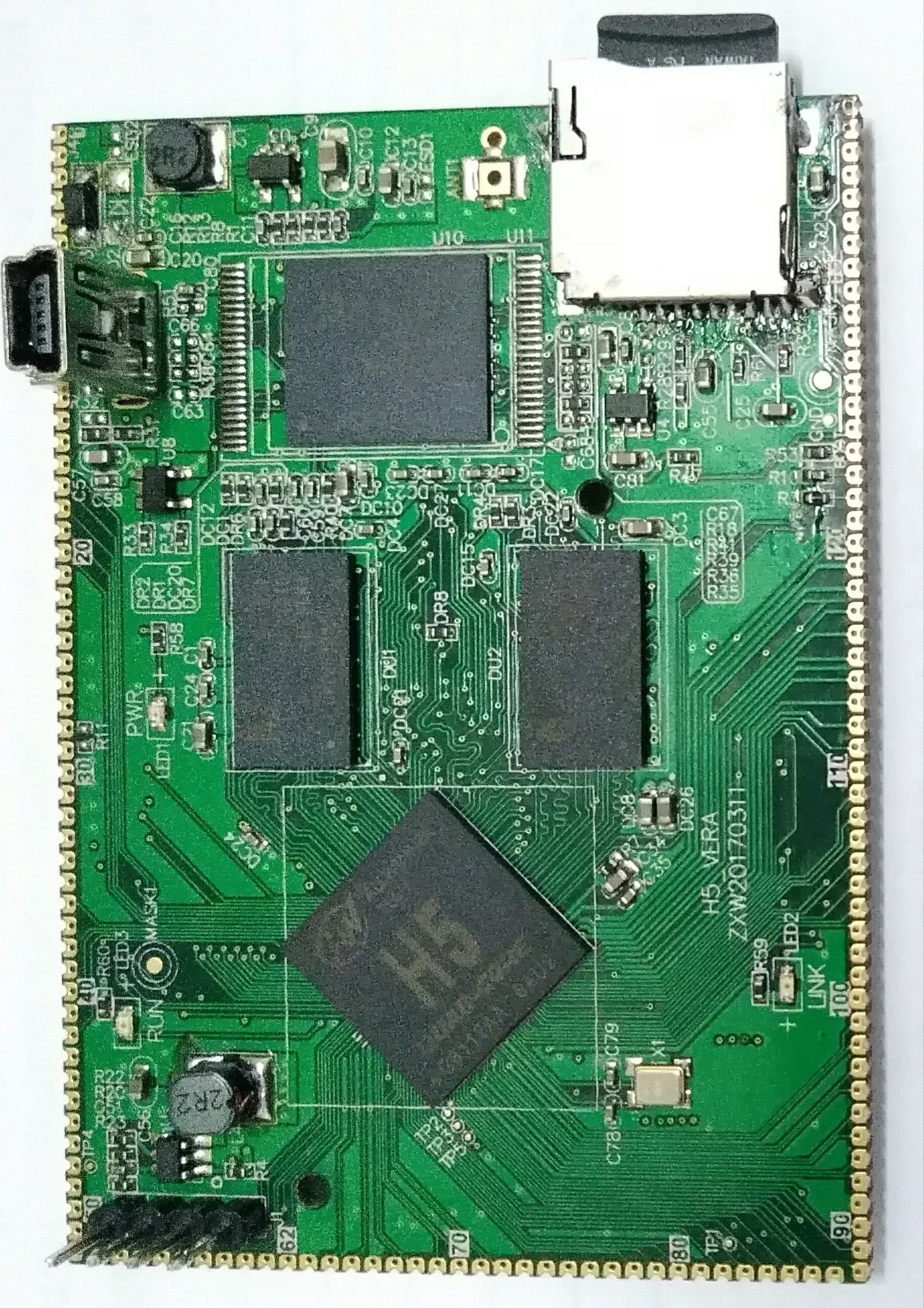 H5 Core Board Development Board Four Core 64-bit On-Board WIFI and TF Card Stamp Hole LINUX+QT
H5 Core Board Development Board Four Core 64-bit On-Board WIFI and TF Card Stamp Hole LINUX+QT