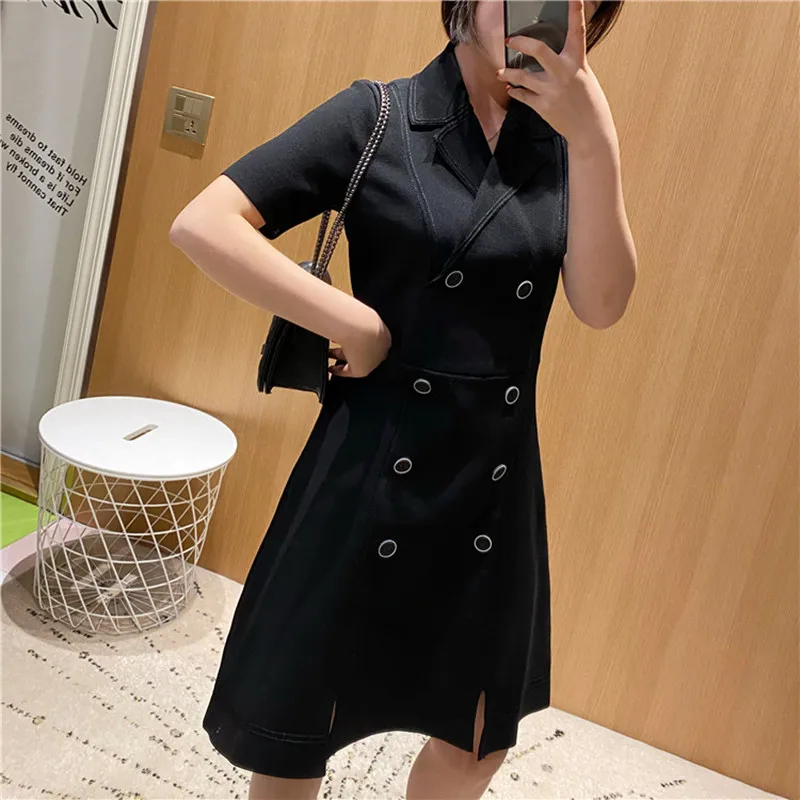 2020 Spring Women's Double Breasted Knitted Dress V-neck High Waist Short Sleeve Solid Color Knee-Length Dresses
2020 Spring Women's Double Breasted Knitted Dress V-neck High Waist Short Sleeve Solid Color Knee-Length Dresses
