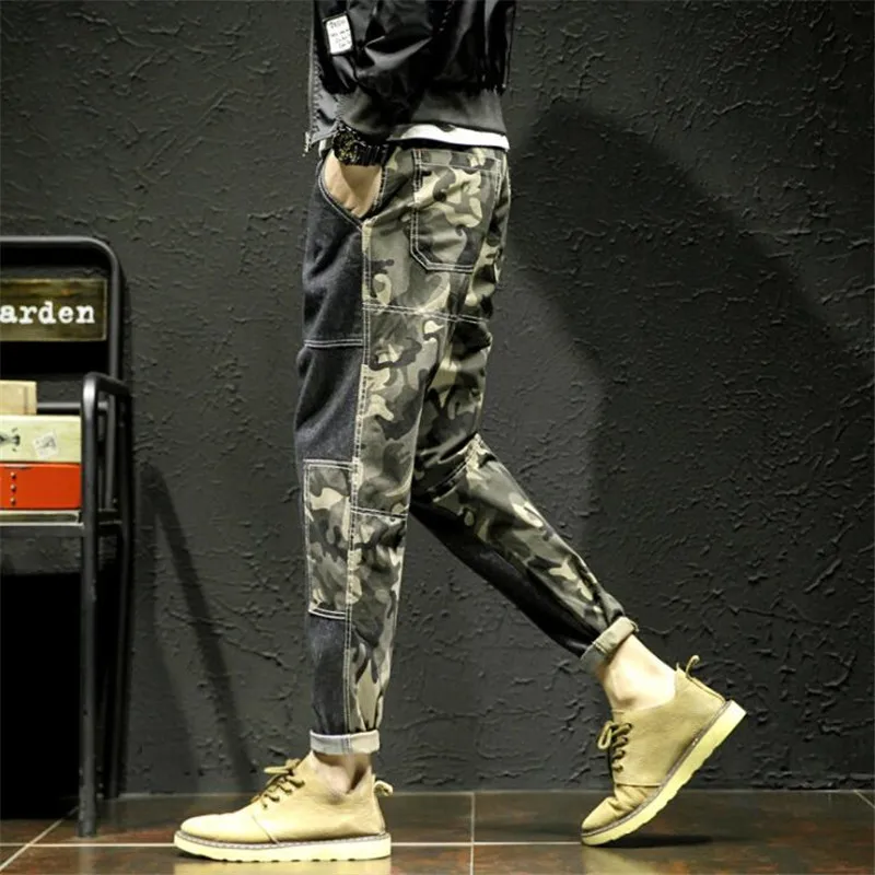 The new 2020 autumn fashion men's camouflage color matching plus size trousers Korean style slim youth casual 9-point pants men
The new 2020 autumn fashion men's camouflage color matching plus size trousers Korean style slim youth casual 9-point pants men