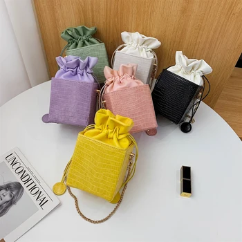 Luxury Brand PU Leather Women Shoulder Messenger Crossbody Bags 2020 New Summer Chain Lady Travel Handbags And Bags
Luxury Brand PU Leather Women Shoulder Messenger Crossbody Bags 2020 New Summer Chain Lady Travel Handbags And Bags