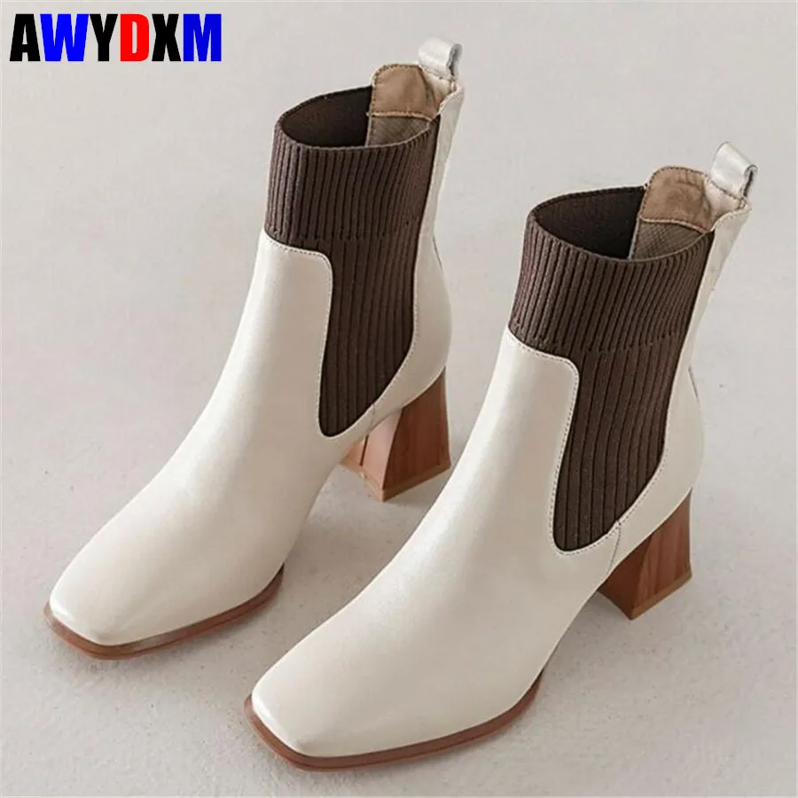 Designer Boots Women 2020 New Square toe heels Ankle Boots Women Leather Short Boots Fashion Chelsea Boots Female Botas Mujer
Designer Boots Women 2020 New Square toe heels Ankle Boots Women Leather Short Boots Fashion Chelsea Boots Female Botas Mujer