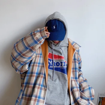 2019 Autumn Men's Two-sided Wear Streetwear Bomber Jacket Lattice Printing Male Clothes Outerwear Loose Lovers Clothing Coats
2019 Autumn Men's Two-sided Wear Streetwear Bomber Jacket Lattice Printing Male Clothes Outerwear Loose Lovers Clothing Coats