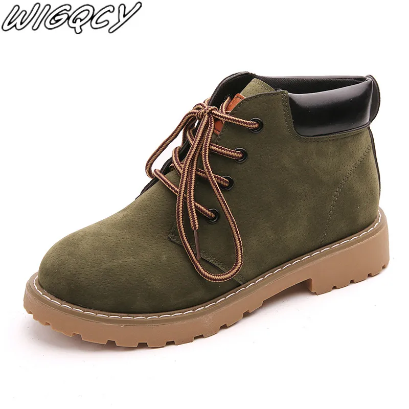 Retro Women's Boots Warm Female Trumpet Boots Korean Short Casual Flat Shoes anti-slip laceup Martin boots artificial leather
Retro Women's Boots Warm Female Trumpet Boots Korean Short Casual Flat Shoes anti-slip laceup Martin boots artificial leather