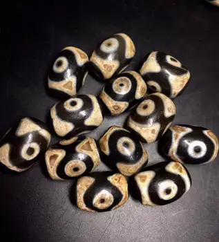Set of 12 Collectible Treasure Magic Power Tibetan old Agate 3 Eye Tiger Tooth dZi bead Amulet Talisman For DIY
Set of 12 Collectible Treasure Magic Power Tibetan old Agate 3 Eye Tiger Tooth dZi bead Amulet Talisman For DIY