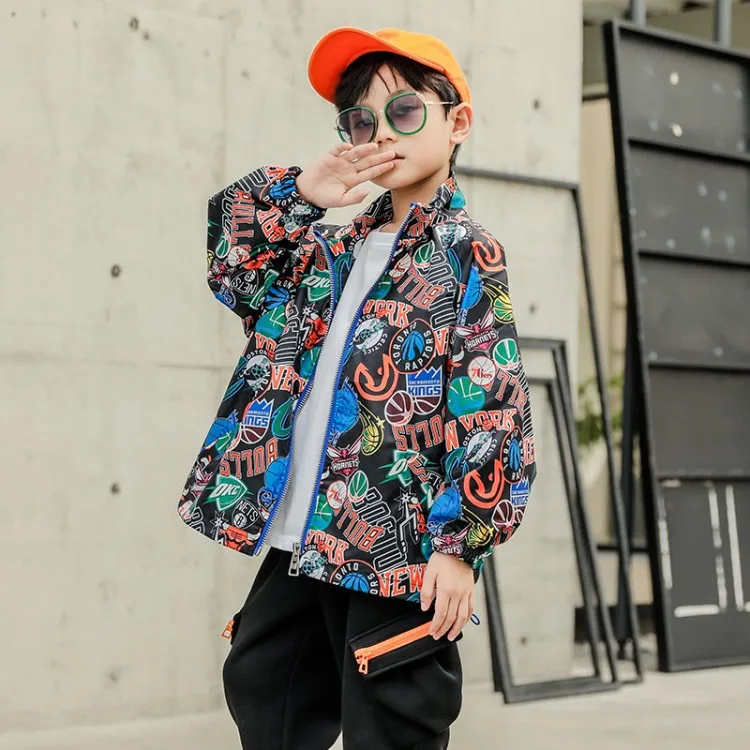 Children's Clothing Boys' Coat 2022 Spring New Children's Chemical Fiber Korean Basketball Printing Lapel Jacket 
Children's Clothing Boys' Coat 2022 Spring New Children's Chemical Fiber Korean Basketball Printing Lapel Jacket