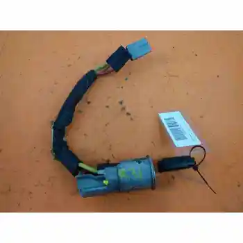 ANTI-THEFT RENAULT 21 SALOON (B/L48)
ANTI-THEFT RENAULT 21 SALOON (B/L48)