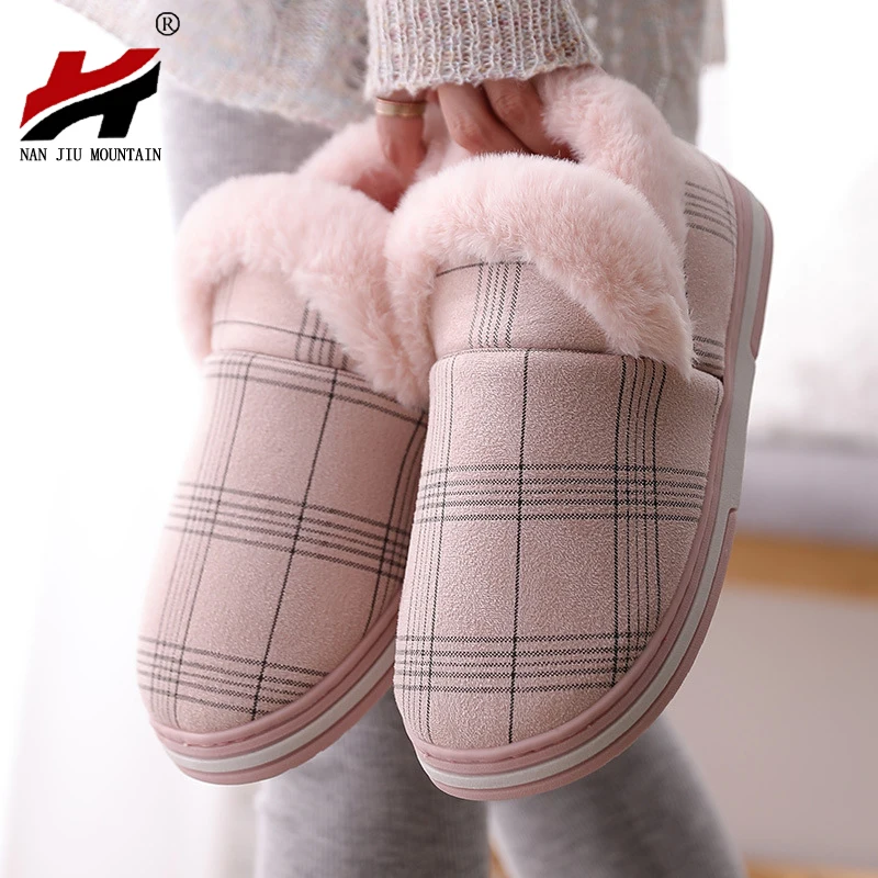 NAN JIU MOUNTAIN 2019 Winter Home Slippers Plaid Indoor Outdoor Couples Warm Cotton Shoes Women's Flat Slippers
NAN JIU MOUNTAIN 2019 Winter Home Slippers Plaid Indoor Outdoor Couples Warm Cotton Shoes Women's Flat Slippers