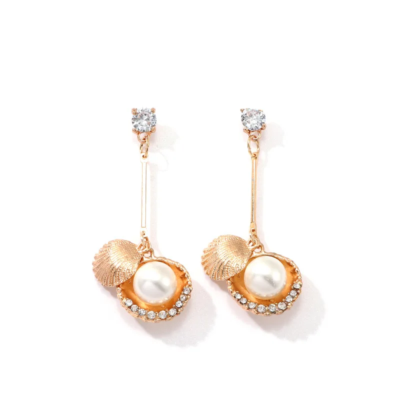 New Fashion Earrings For Women Charm Exquisite Personality Golden Shell Pendant Shining Zircon Decorative Drop Earrings Female
New Fashion Earrings For Women Charm Exquisite Personality Golden Shell Pendant Shining Zircon Decorative Drop Earrings Female