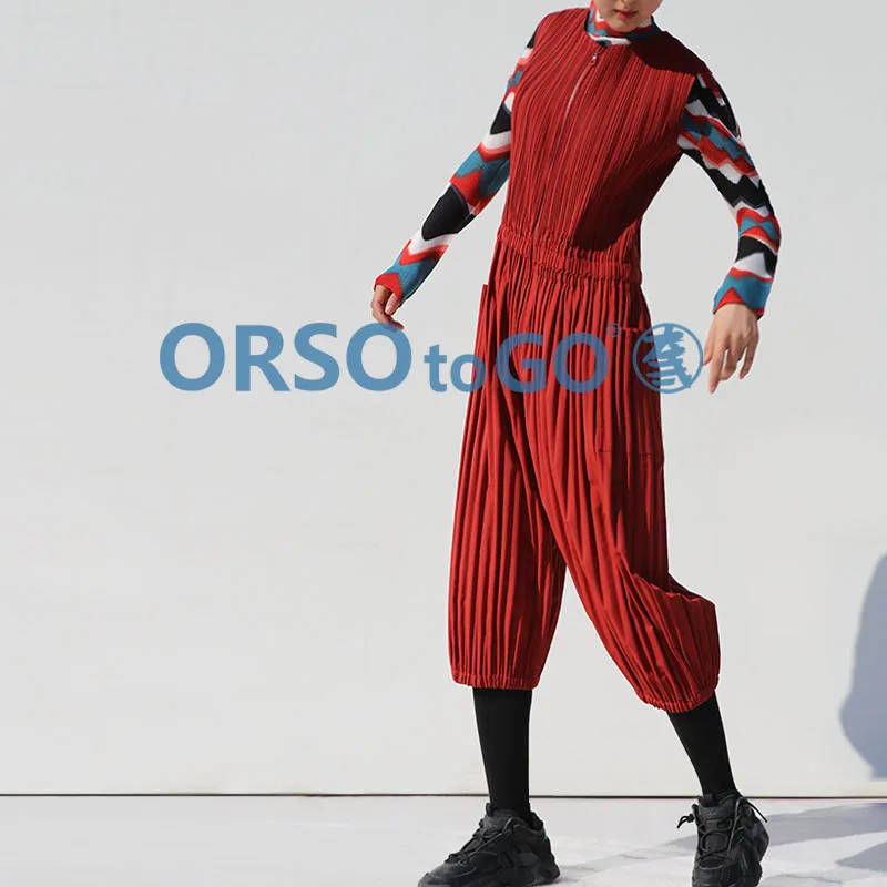 Лидер продаж, однотонные модные Свободные Комбинезоны на молнии с круглым вырезом и складками, брюки с широкими штанинами
Лидер продаж, однотонные модные Свободные Комбинезоны на молнии с круглым вырезом и складками, брюки с широкими штанинами