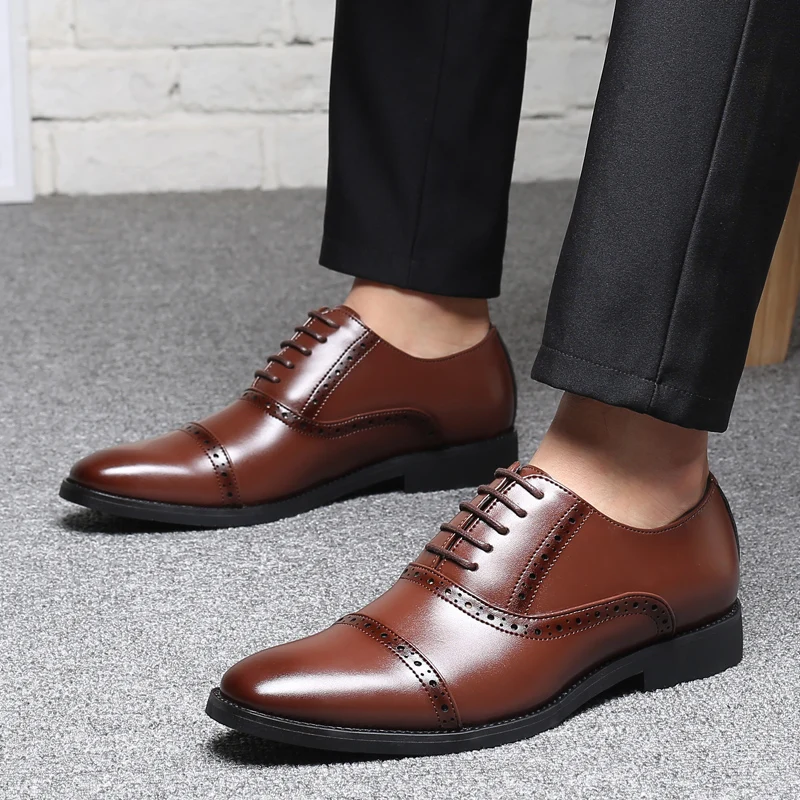 2020 New Men Leather Shoes Formal Business Men Oxfords Shoes Men's Flats for Party Wedding Men Wedding Shoes ZH100466 
2020 New Men Leather Shoes Formal Business Men Oxfords Shoes Men's Flats for Party Wedding Men Wedding Shoes ZH100466