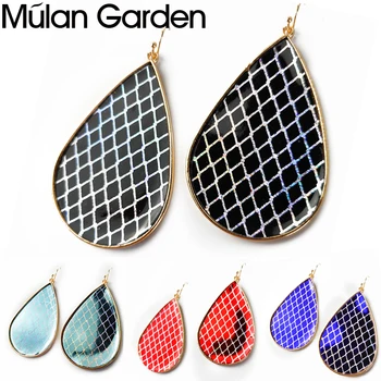 Lattice Pattern Teardrop Earrings for Women Gold Metal Mirror Reflect Simple Giltter Eye Catching Bright Dangle Earrings Jewelry
Lattice Pattern Teardrop Earrings for Women Gold Metal Mirror Reflect Simple Giltter Eye Catching Bright Dangle Earrings Jewelry