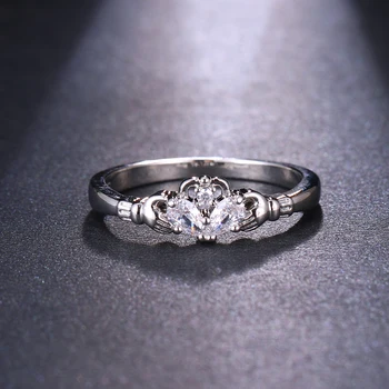 Fashion Exquisite Romantic Style Ring Heart Shape AAA Zirconia For Women Adorable Gift In Anniversary Wedding Jewelry 
Fashion Exquisite Romantic Style Ring Heart Shape AAA Zirconia For Women Adorable Gift In Anniversary Wedding Jewelry
