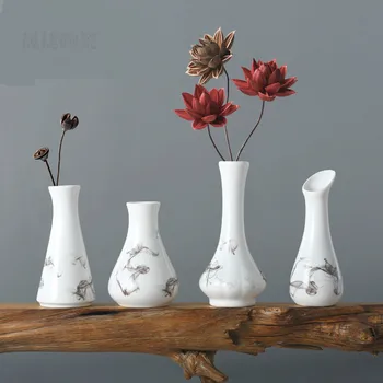 2020 Ceramic Small Plug Flower Vase Modern Simple Creative Decoration Accessories Home Decoration Room Light Luxury Maison Vases
2020 Ceramic Small Plug Flower Vase Modern Simple Creative Decoration Accessories Home Decoration Room Light Luxury Maison Vases