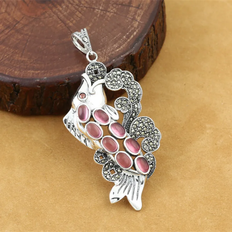 925 Sterling Silver Animal Fish Pendant For Women Retro Thai Silver Marcsey Inlaid Red Corundum Fine Jewelry 
925 Sterling Silver Animal Fish Pendant For Women Retro Thai Silver Marcsey Inlaid Red Corundum Fine Jewelry