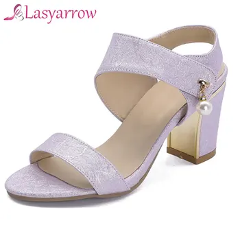 Lasyarrow 2020 Hot Sale Wholesale Chunky Heels Summer Sandals Woman Shoes Hook&Loop Concise Shoes Women Sandals Female
Lasyarrow 2020 Hot Sale Wholesale Chunky Heels Summer Sandals Woman Shoes Hook&Loop Concise Shoes Women Sandals Female