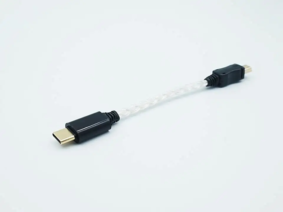 Посеребренный кабель с разъемами типа C и Mini USB |