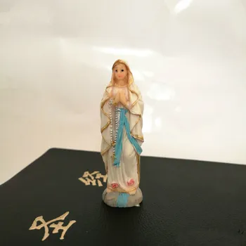 Luther Mary Maria Figurines Family Pray Place Statue Home Decoration Accessories Angel 
Luther Mary Maria Figurines Family Pray Place Statue Home Decoration Accessories Angel